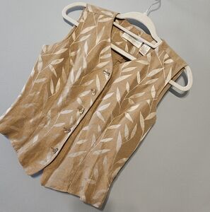 Dana Buchman Tan Leaf Print Button Down Vest